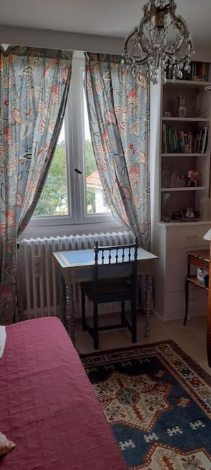 Les Abelias Bed & Breakfast Hauterive  Exterior photo